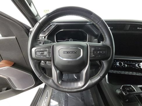 Used 2023 GMC Sierra 1500 Denali Ultimate AWD/4WD image 11