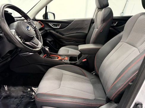 Used 2019 Subaru Forester Sport AWD/4WD image 11