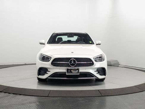 Certified 2022 Mercedes-Benz E 350 4MATIC Sedan image 2