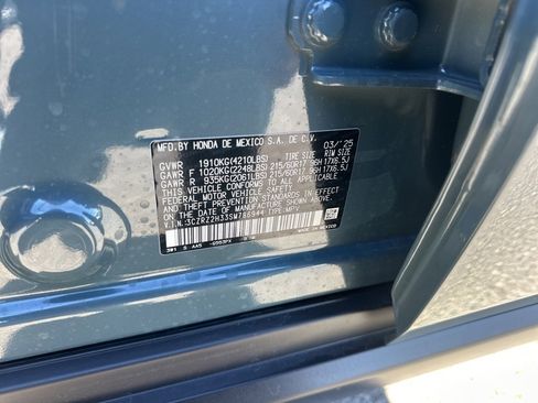 Used 2025 Honda HR-V LX image 31