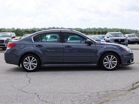 Used 2014 Subaru Legacy 3.6R Limited AWD/4WD image 7