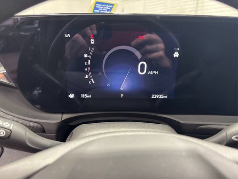 Used 2024 Buick Envista Preferred FWD image 21