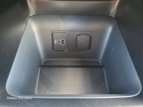 New 2026 Ford Explorer Active RWD image 24
