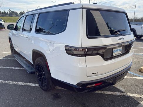 New 2026 Jeep Grand Wagoneer L Limited image 27