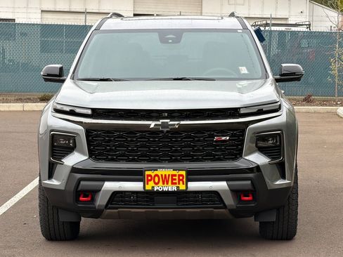 New 2026 Chevrolet Traverse Z71 w/ Enhanced Driving Package image 3