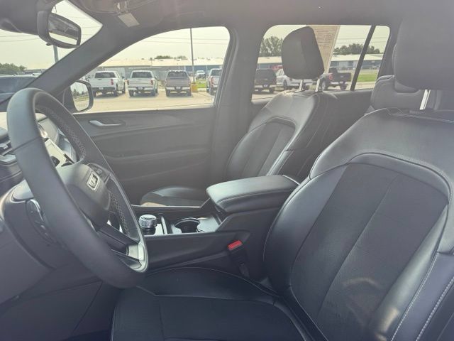 Used 2023 Jeep Grand Cherokee L Laredo AWD/4WD image 21