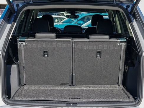 New 2026 Volkswagen Atlas SE image 24