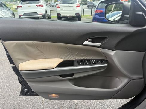 Used 2009 Honda Accord EX-L image 22