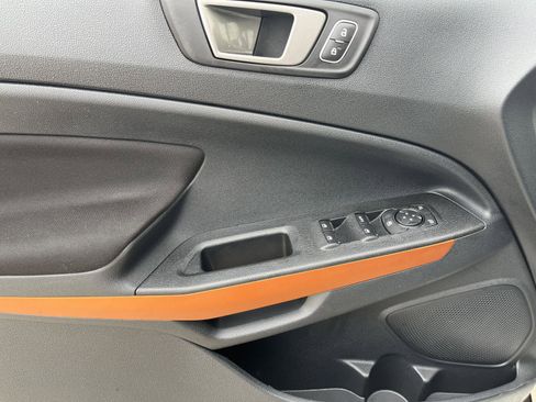 Used 2022 Ford EcoSport SE w/ SE Convenience Package AWD/4WD image 10