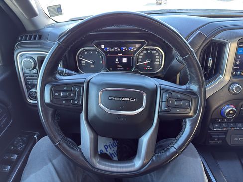 Used 2019 GMC Sierra 1500 Denali w/ Driver Alert Package II AWD/4WD image 21