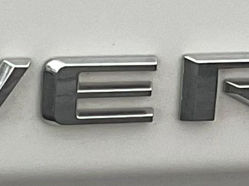 Used 2025 Chevrolet Silverado 3500 LT w/ Convenience Package image 7