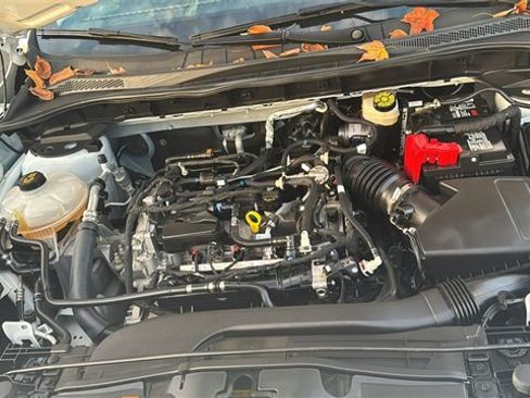 Used 2022 Ford Escape SE image 34