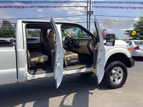 Used 2012 Ford F350 XLT w/ XLT Interior Pkg AWD/4WD image 19