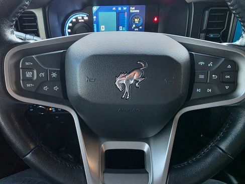 Used 2022 Ford Bronco Wildtrak AWD/4WD image 16