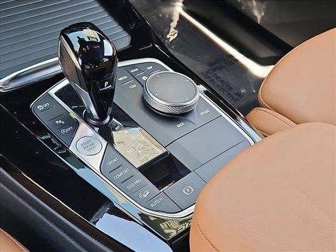 Certified 2024 BMW X3 xDrive30i w/ Premium Package AWD/4WD image 12