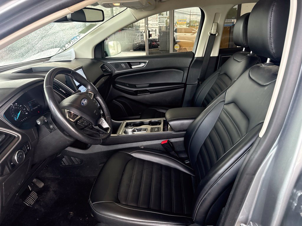 Certified 2024 Ford Edge SEL w/ Convenience Package AWD/4WD image 13