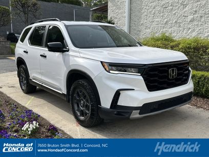 Certified 2023 Honda Pilot TrailSport