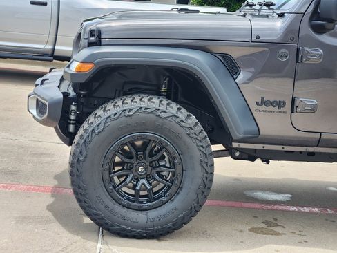 New 2026 Jeep Gladiator Sport AWD/4WD image 10