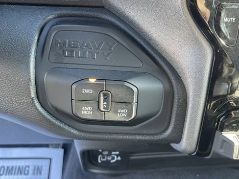 Used 2025 RAM 2500 Tradesman image 17