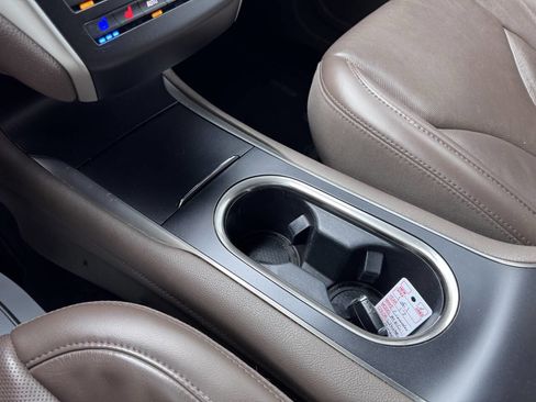 Used 2017 Lincoln MKC Reserve image 28