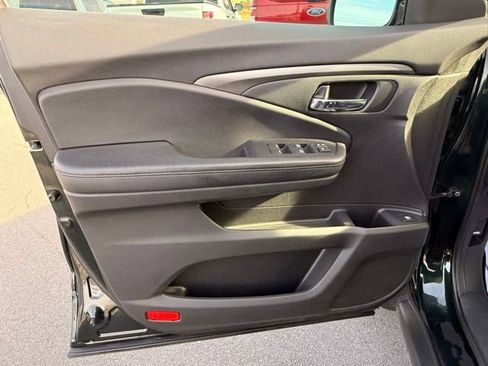 Used 2019 Honda Passport Sport image 12