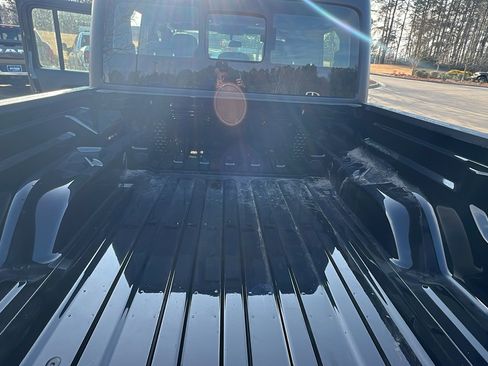 New 2026 Jeep Gladiator Sport image 13