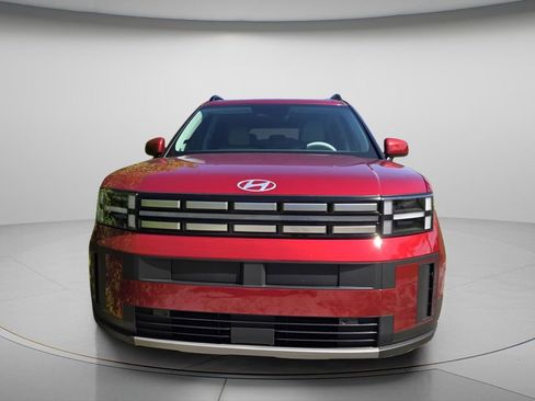 Used 2024 Hyundai Santa Fe SEL image 3