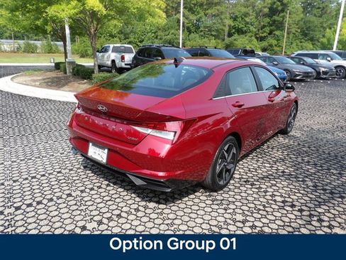 Certified 2023 Hyundai Elantra Limited FWD image 7