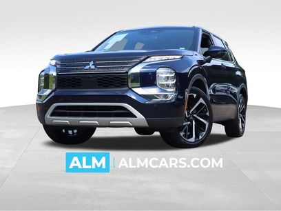 Used 2023 Mitsubishi Outlander SE