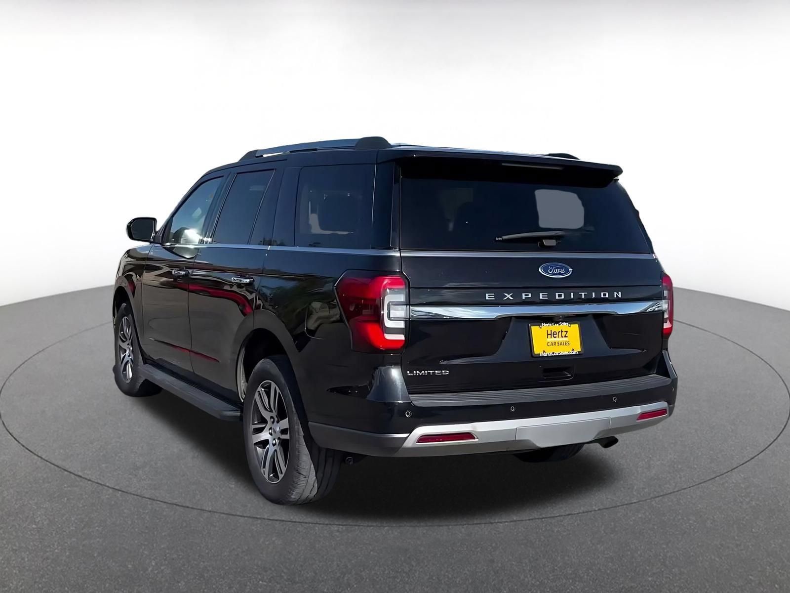Used 2024 Ford Expedition Limited AWD/4WD image 10