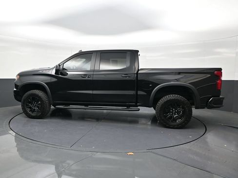 Used 2026 Chevrolet Silverado 1500 ZR2 AWD/4WD image 2