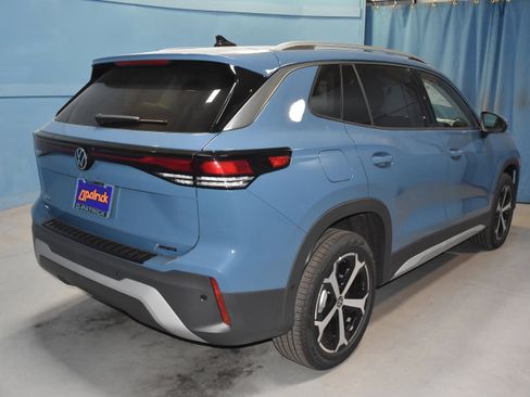 New 2026 Volkswagen Tiguan SE AWD/4WD image 21