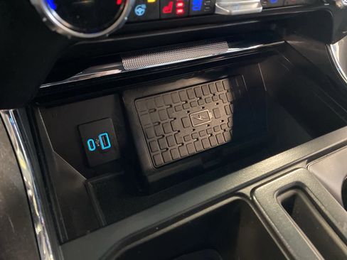 Certified 2023 Ford F150 Lariat w/ Equipment Group 502A High image 26