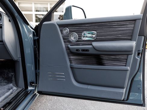 Certified 2023 Rolls-Royce Phantom Sedan w/ The Phantom Package image 50