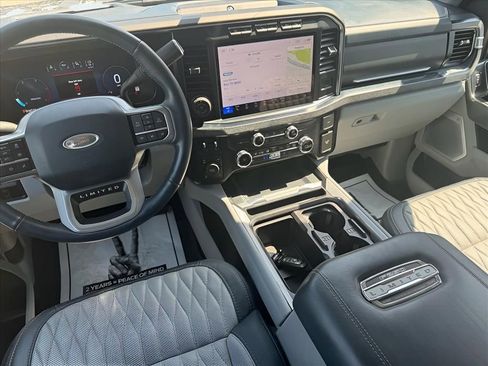 Used 2023 Ford F250 Limited w/ FX4 Off-Road Package image 5