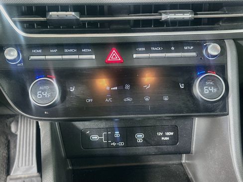 Used 2025 Hyundai Sonata SEL FWD image 24