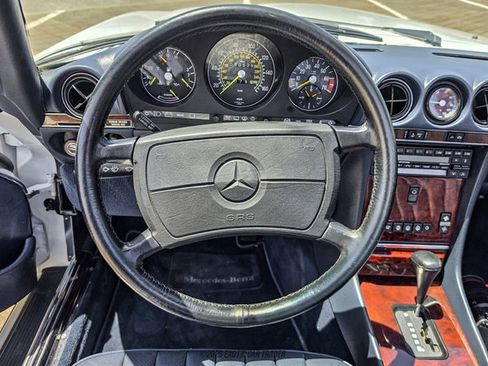 Used 1988 Mercedes-Benz 560 SL image 37