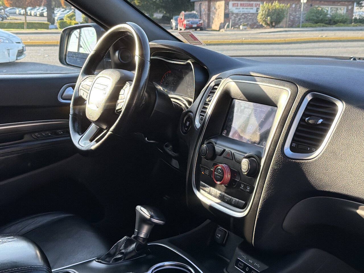 Used 2020 Dodge Durango SXT AWD/4WD image 18