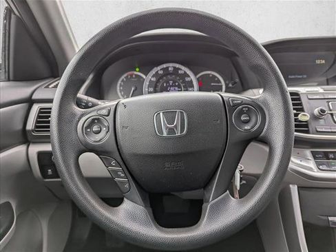 Used 2015 Honda Accord LX image 15