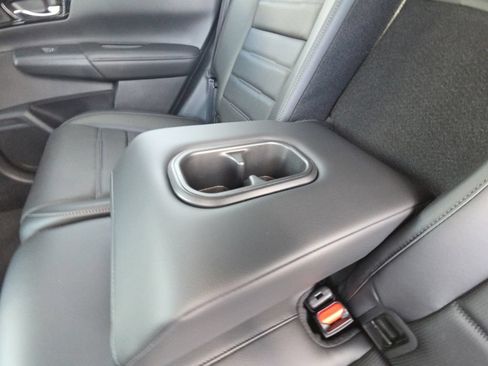 Used 2025 Honda CR-V EX-L image 14
