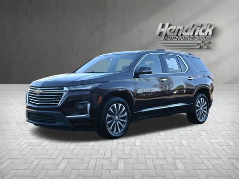 Used 2023 Chevrolet Traverse Premier image 5