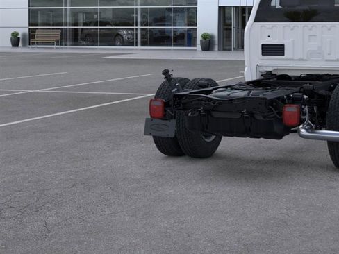 New 2025 Ford F350 XL w/ Snow Plow Prep Package image 21