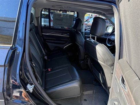 Used 2024 Jeep Grand Cherokee Limited 4xe w/ Luxury Tech Group II image 18