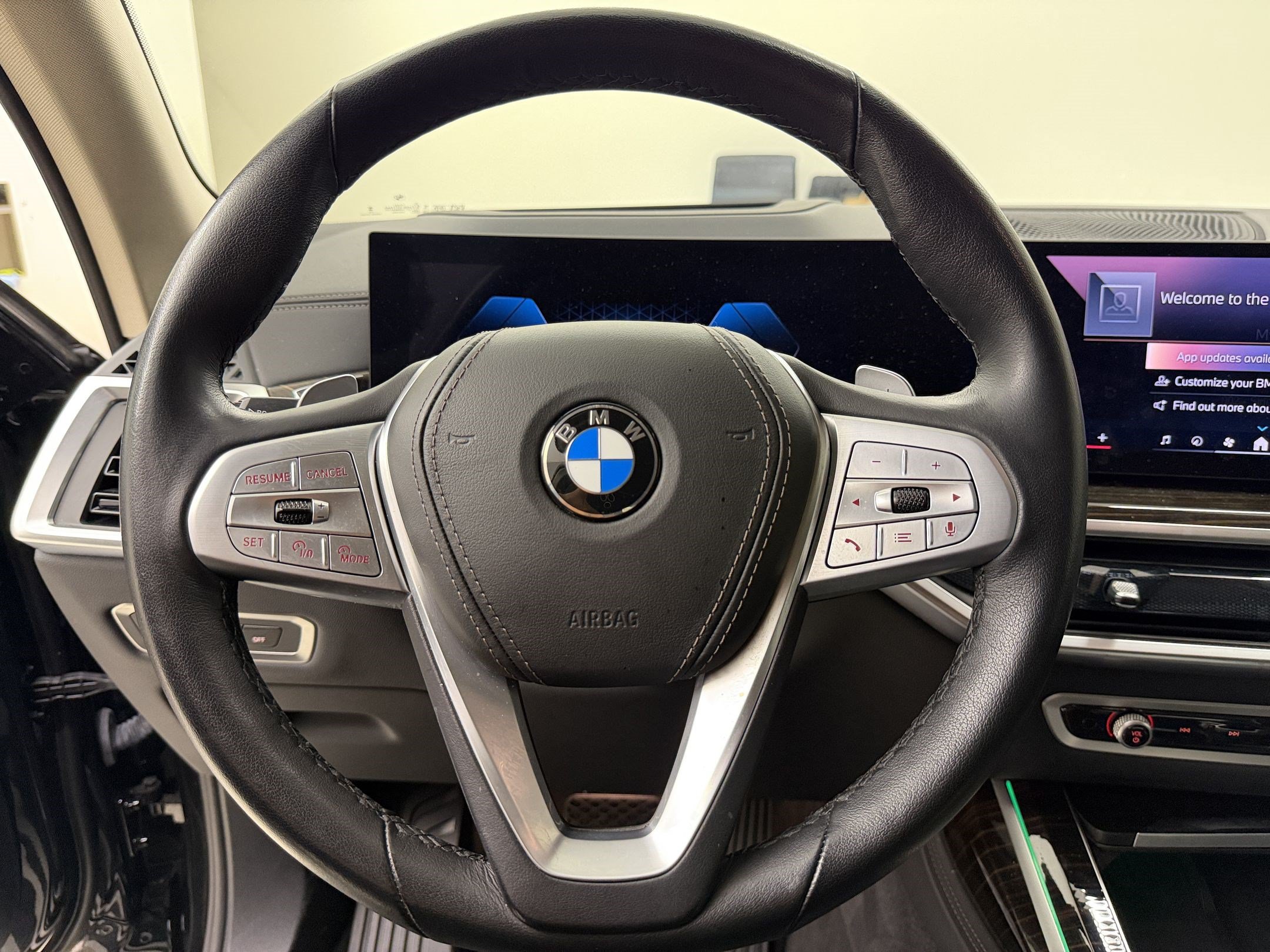 Used 2026 BMW X7 xDrive40i AWD/4WD image 11
