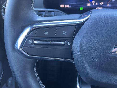 Used 2025 Chevrolet Blazer EV LT image 21