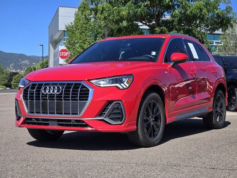 Used 2025 Audi Q3 2.0T Premium AWD/4WD image 3