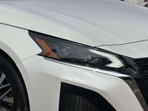 Used 2023 Nissan Altima 2.5 SV image 7
