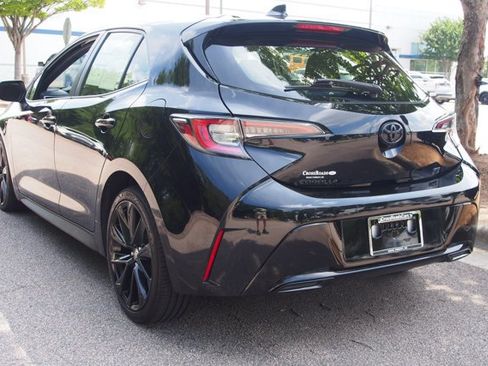 Used 2021 Toyota Corolla SE FWD image 5