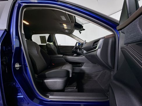 Used 2023 Nissan Rogue SV image 30