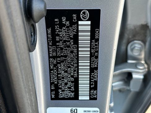 Used 2023 Lexus ES 350 F Sport w/ Accessory Package (Z1) FWD image 34